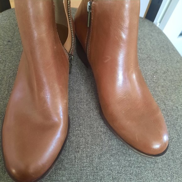 NWOT Lucky Brand women's Basel Ankle Bootie, size 8.5 - Picture 3 of 9